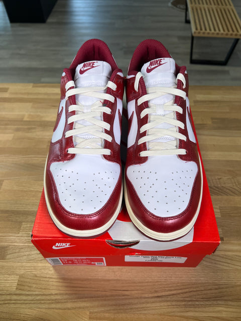 DS Vintage Team Red Nike Dunk Low Sz 11.5M/13 W