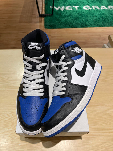 Jordan 1 Low Royal Toe