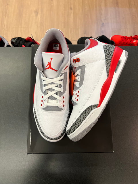 Jordan 3 Retro Fire Red (2022)