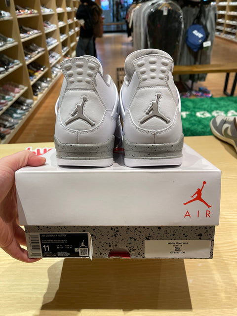 Jordan 4 Retro White Oreo (2021)