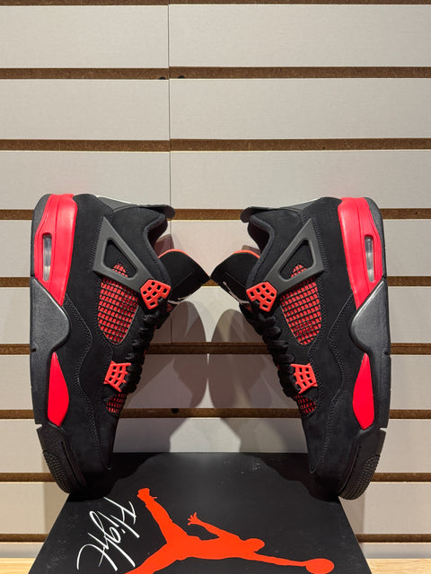 Jordan 4 Retro Red Thunder Sz 10.5