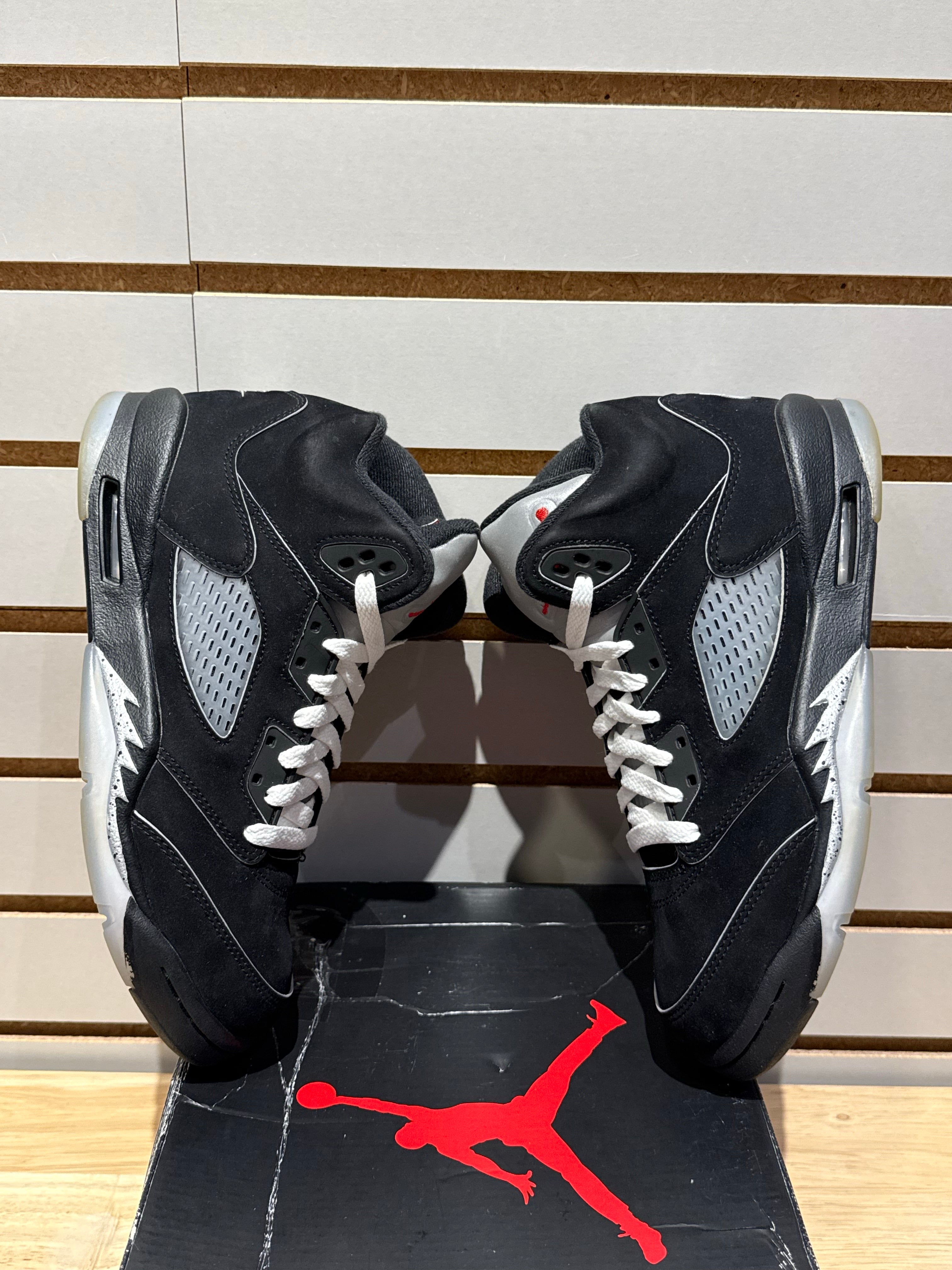 Jordan 5 Retro OG Black Metallic Reimagined (GS) Sz 7Y – Sneak City