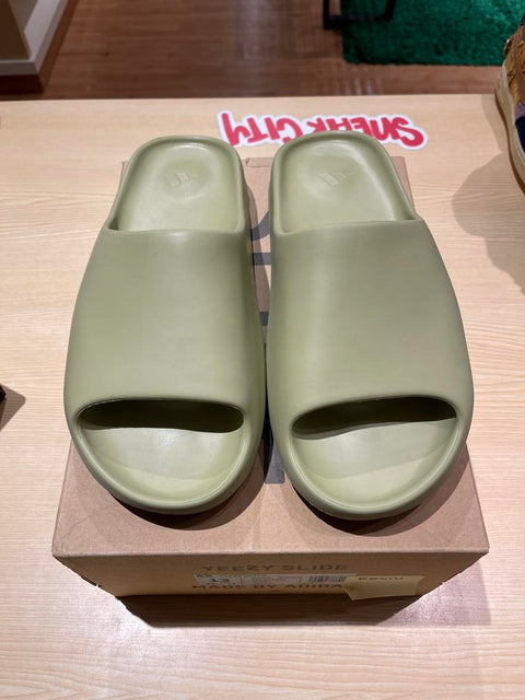 adidas Yeezy Slide Resin Sz 13