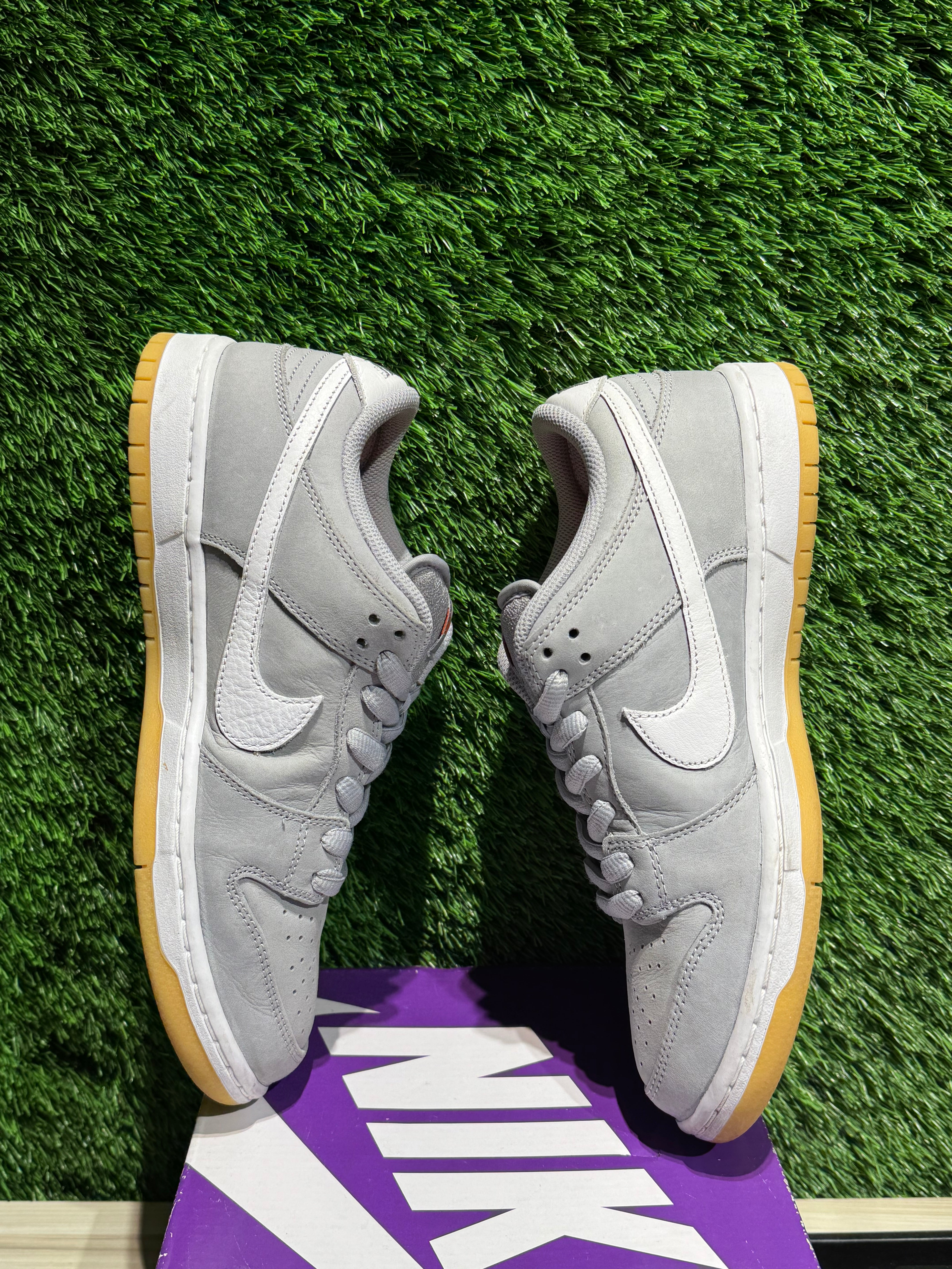 Nike SB Dunk Low Pro ISO Orange Label Wolf Grey Gum Sz 8.5M