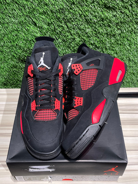 Jordan 4 Retro Red Thunder Sz 11.5M