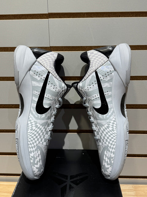 Nike Kobe 5 Protro Zebra PE Sz 10.5