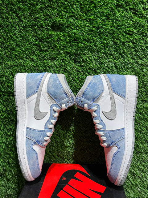 Jordan 1 Retro High Hyper Royal Smoke Grey (GS) Sz 4.5Y