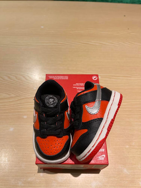 Nike Dunk Low SE Martian (TD) Sz 3C