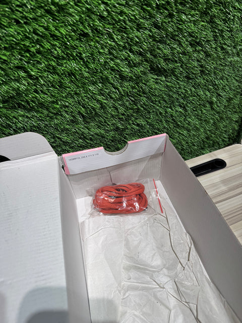 Nike SB Dunk Low Black Pigeon Sz 8.5M