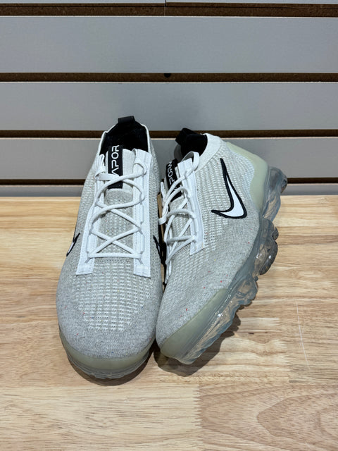 Nike Air VaporMax 2021 FK White Black Metallic Silver Sz 13