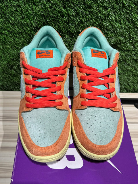 Nike SB Dunk Low Orange Emerald Rise Sz 12M