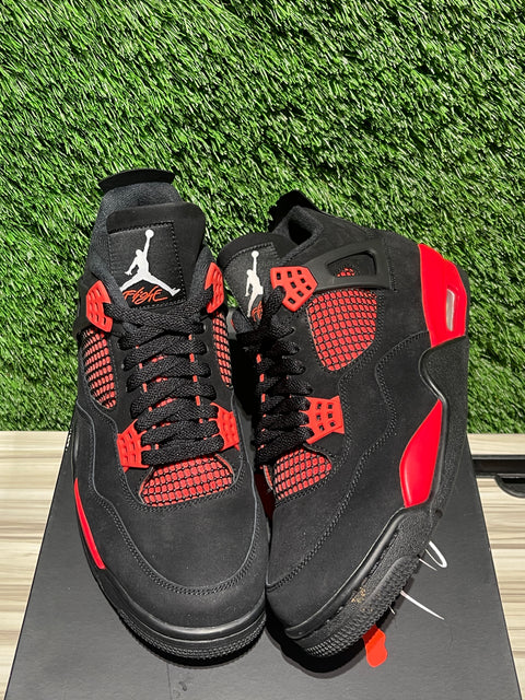 Jordan 4 Retro Red Thunder Sz 11.5M