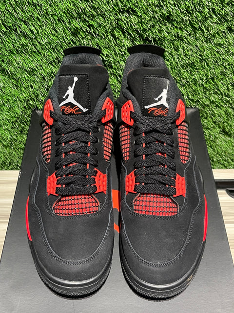 Jordan 4 Retro Red Thunder Sz 11.5M