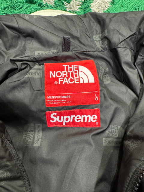 Supreme The North Face Expedition (FW18) Jacket White Sz L