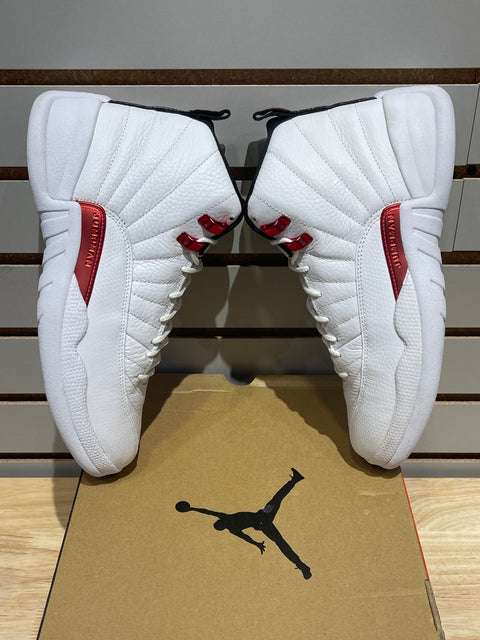 Jordan 12 Retro Twist Sz 8.5