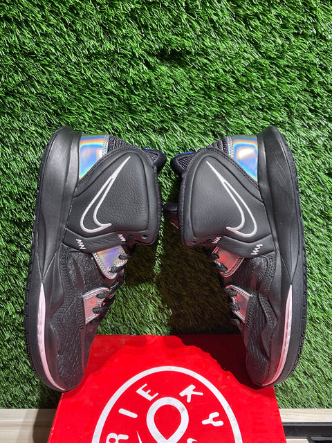 Nike Kyrie Infinity Black Metallic Silver Sz 8