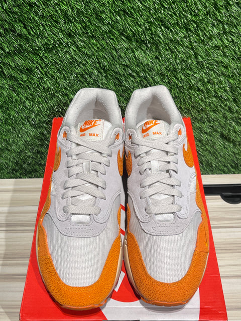 Nike Air Max 1 Master Magma Orange (Women's) Sz 10M/11.5W
