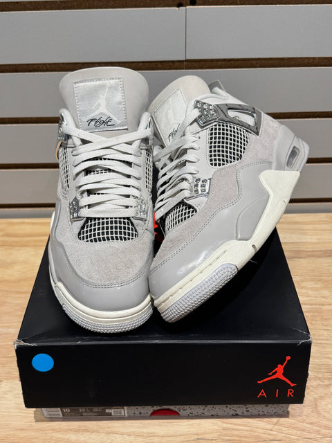Jordan 4 Retro Frozen Moments (Women's) Sz 11.5W/10M