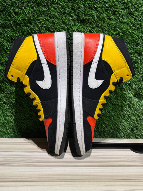 Jordan 1 Mid Black Amarillo Orange Sz 8.5M