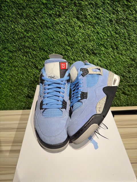 Jordan 4 Retro University Blue Sz 9.5M