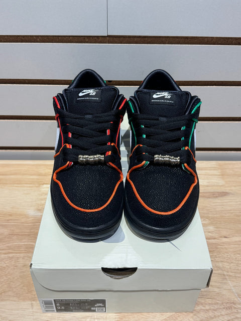 Nike SB Dunk Low Bronx Girls Skate Sz 8