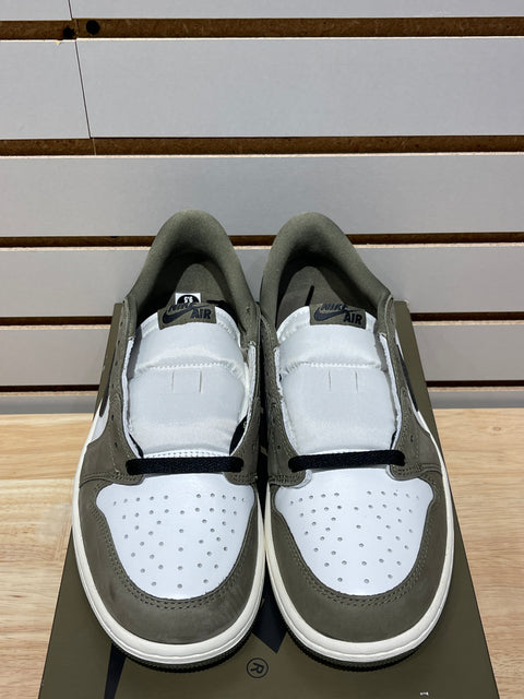 Jordan 1 Retro Low OG Medium Olive Sz 9.5
