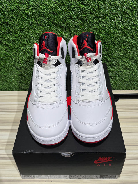 Jordan 5 Retro Fire Red Black Tongue (2025) Sz 10M