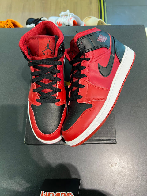 Jordan 1 Mid Reverse Bred (2021)