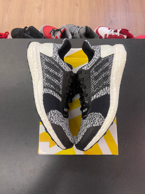 adidas Ultra Boost 19 White Black Volt