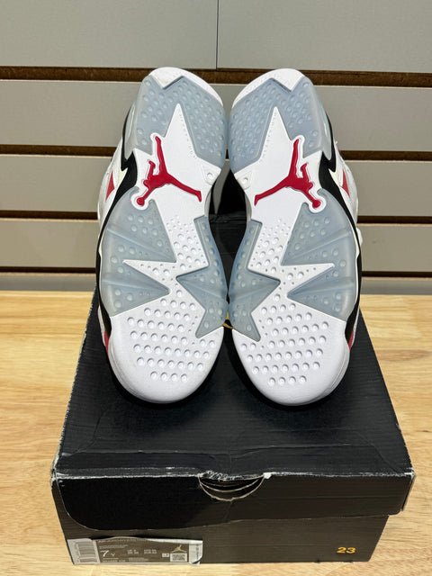 Jordan 6 Retro Carmine (2021) (GS) Sz 7Y
