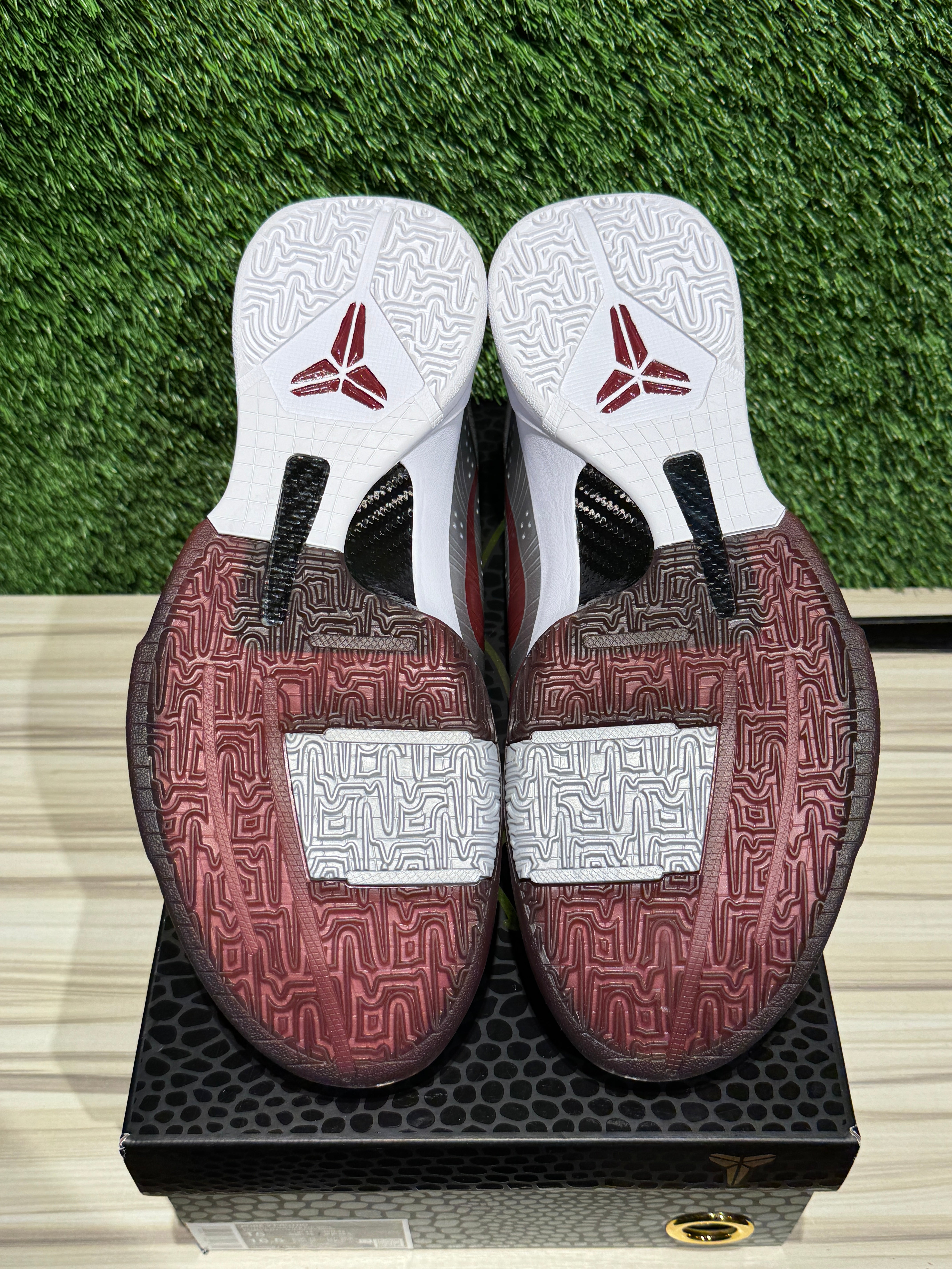 Nike Kobe 5 Protro Lower Merion Aces Away (2026) Sz 15 – Sneak City