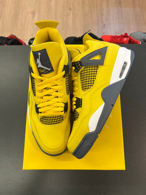 Jordan 4 Retro Lightning (2021)