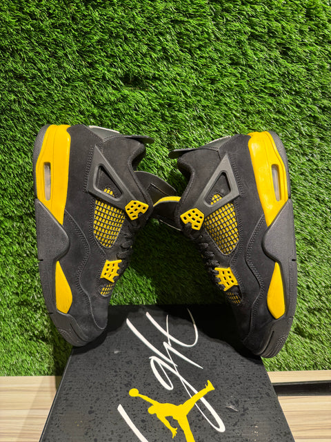 Jordan 4 Retro Thunder (2023) Sz 7.5M