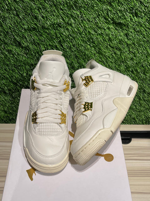 Jordan 4 Retro Metallic Gold (Women's) Sz 5M