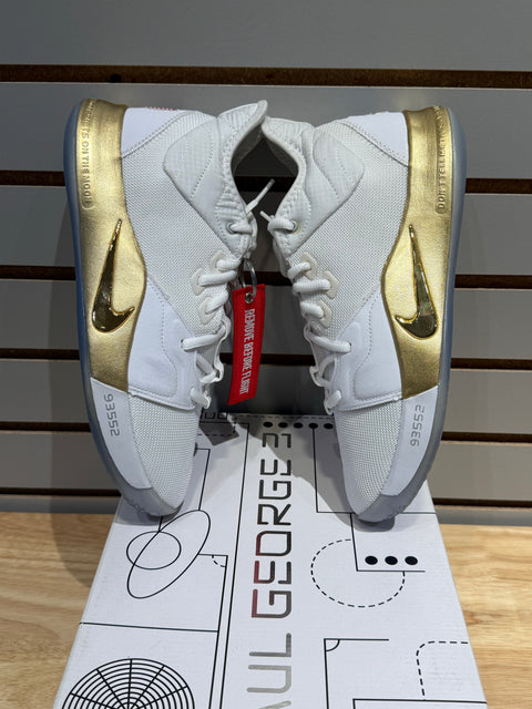 Nike PG 3 NASA White Sz 8.5