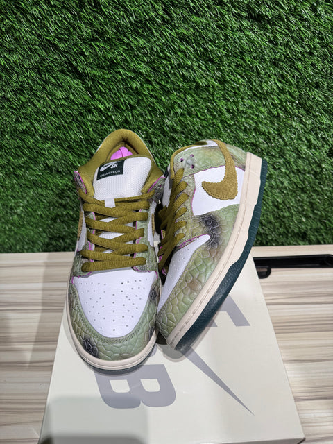 Nike SB Dunk Low Alexis Sablone Chameleon Sz 10.5M