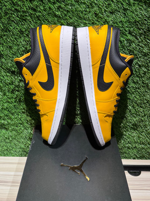 Jordan 1 Low University Gold Sz 12
