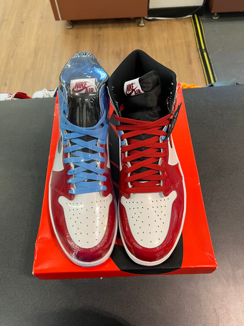 Jordan 1 Retro High Fearless UNC Chicago