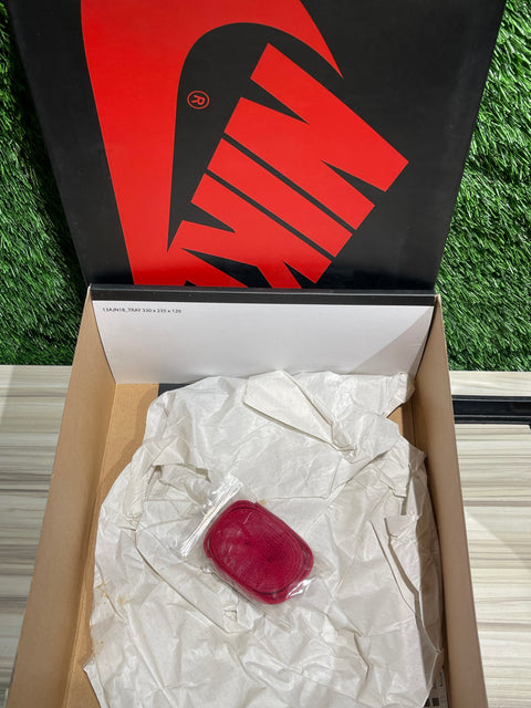 Jordan 1 Retro High Bred Toe Sz 10M