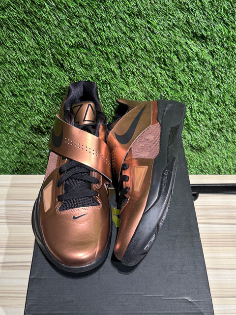 Nike KD 4 Christmas (2024) Sz 10.5