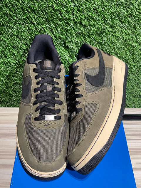 Nike Air Force 1 Low SP Undefeated Ballistic Dunk vs. AF1 Sz 13M