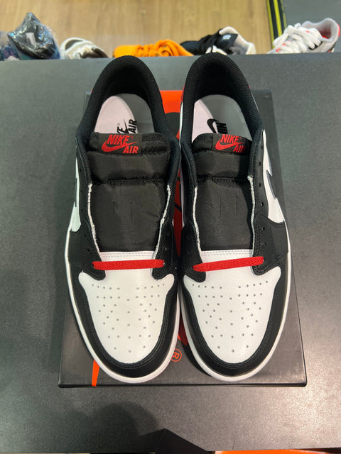 Jordan 1 Retro Low OG Black Toe (2023)