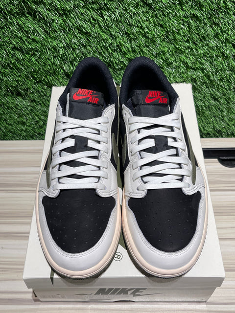 Jordan 1 Retro Low OG SP Travis Scott Olive (Women's) Sz 9M