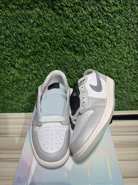 Jordan 1 Retro Low OG Year of the Snake (2025) Sz 8