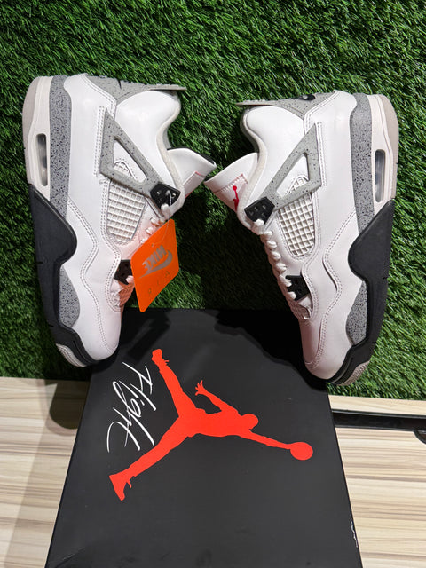 Jordan 4 Retro White Cement (2025) (GS) Sz 7Y