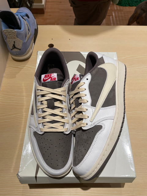 Jordan 1 Retro Low OG SP Travis Scott Reverse Mocha