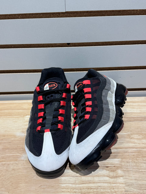 Nike Air VaporMax 95 Comet Sz 9.5