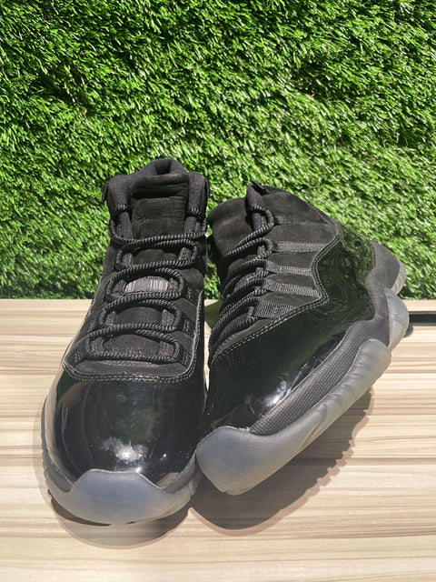 Jordan 11 Retro Cap and Gown Sz 8M