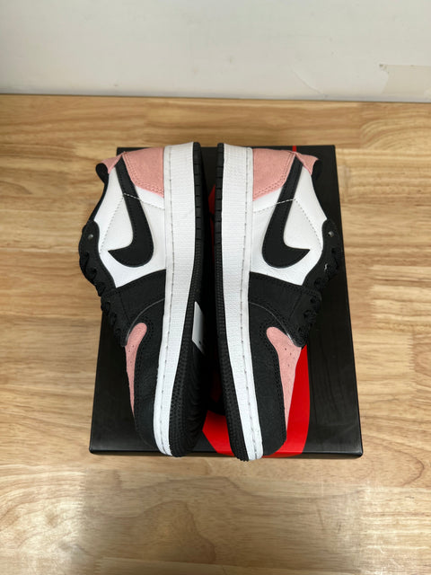 Jordan 1 Low Coral Stardust