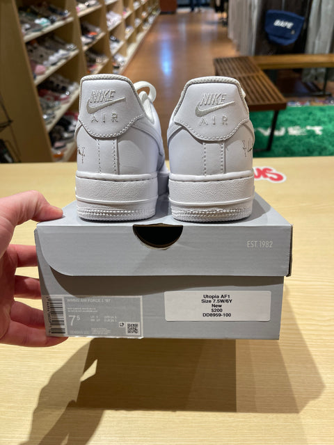 DS Utopia Air Force 1 Sz 7.5W/6Y